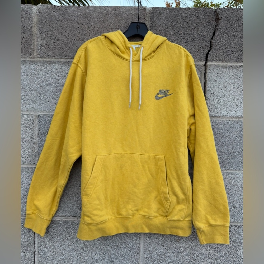 Nike Sweatshirt Men Large Hoodie Mustard Yellow Evolution of Swoosh Move to Zero